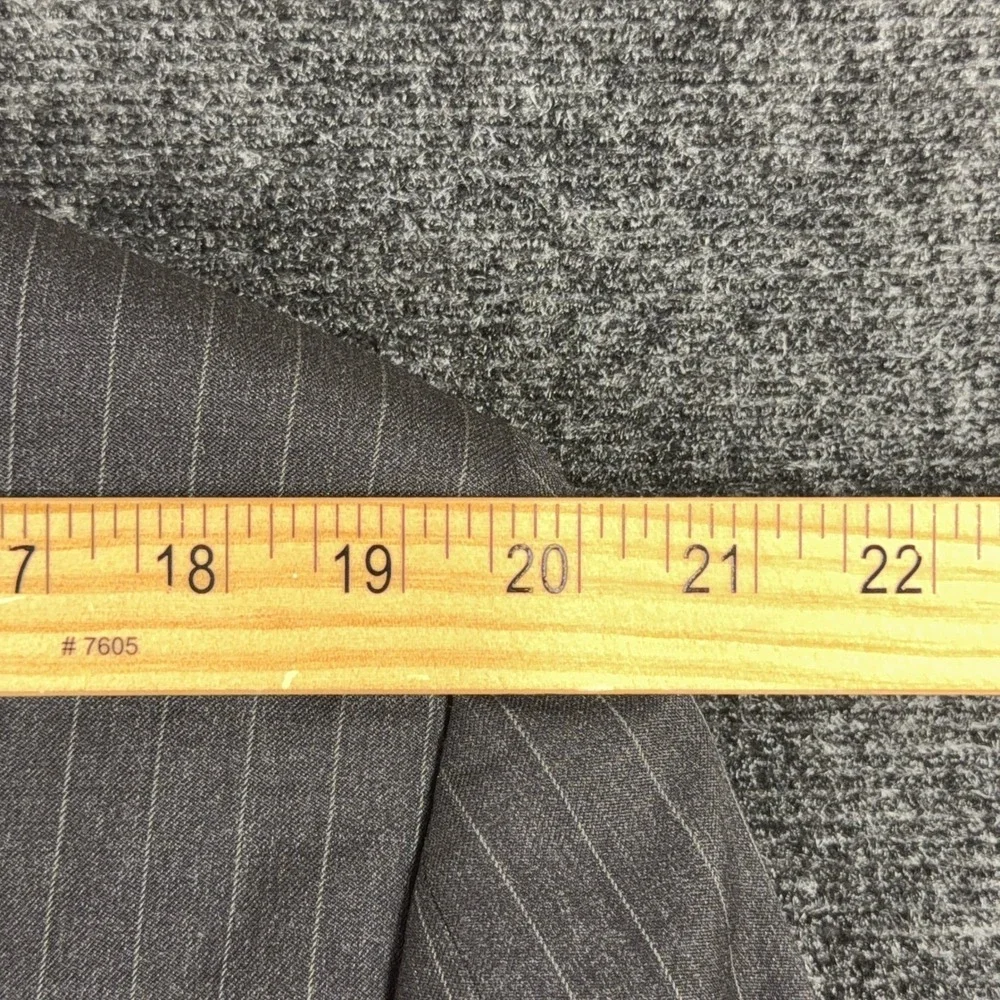 Brooks Brothers please note